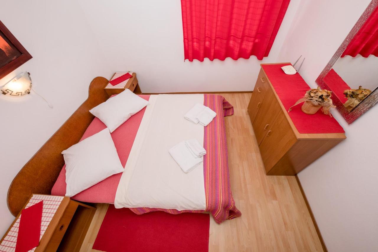 Apartments Šćerbe 3103 Mundanije Buitenkant foto