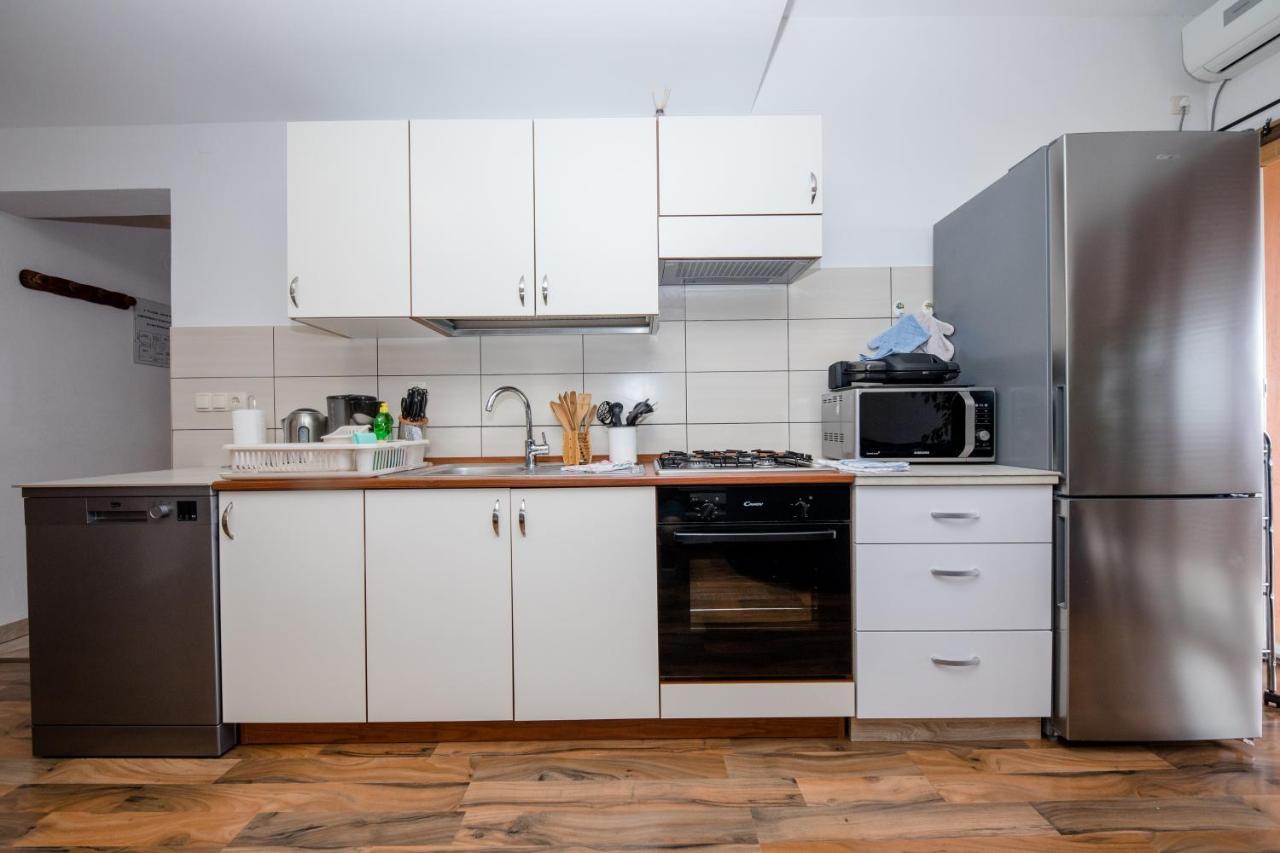 Apartments Šćerbe 3103 Mundanije Buitenkant foto