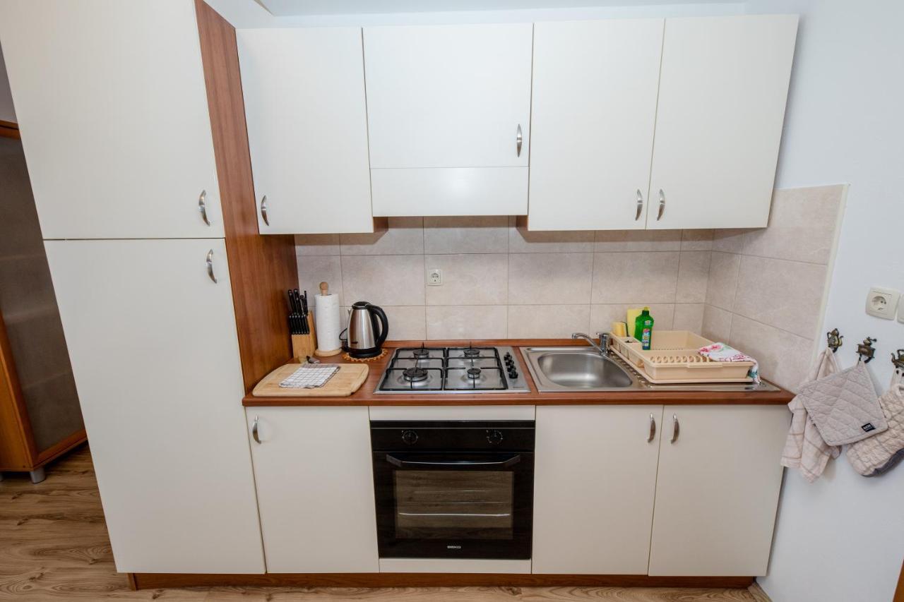 Apartments Šćerbe 3103 Mundanije Buitenkant foto